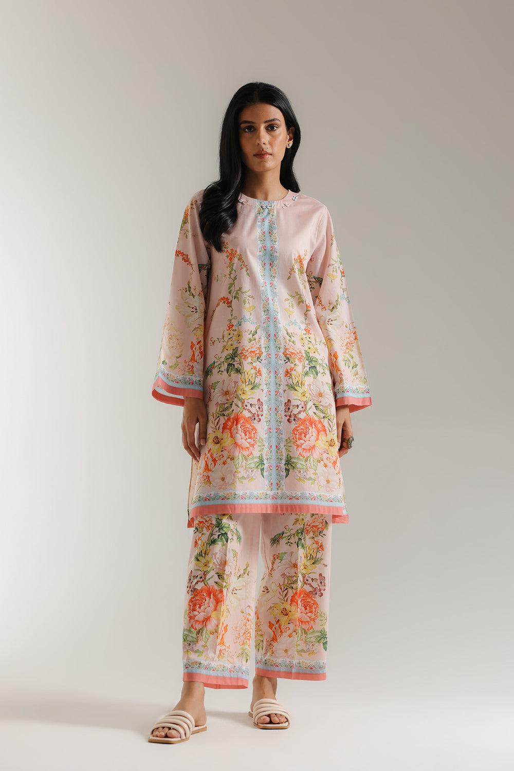 PRINTED SUIT (E6137/102/329)