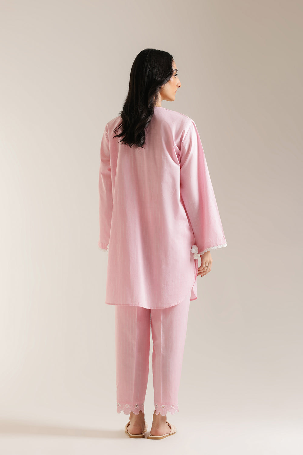 EMBROIDERED SUIT (E6144/102/412)