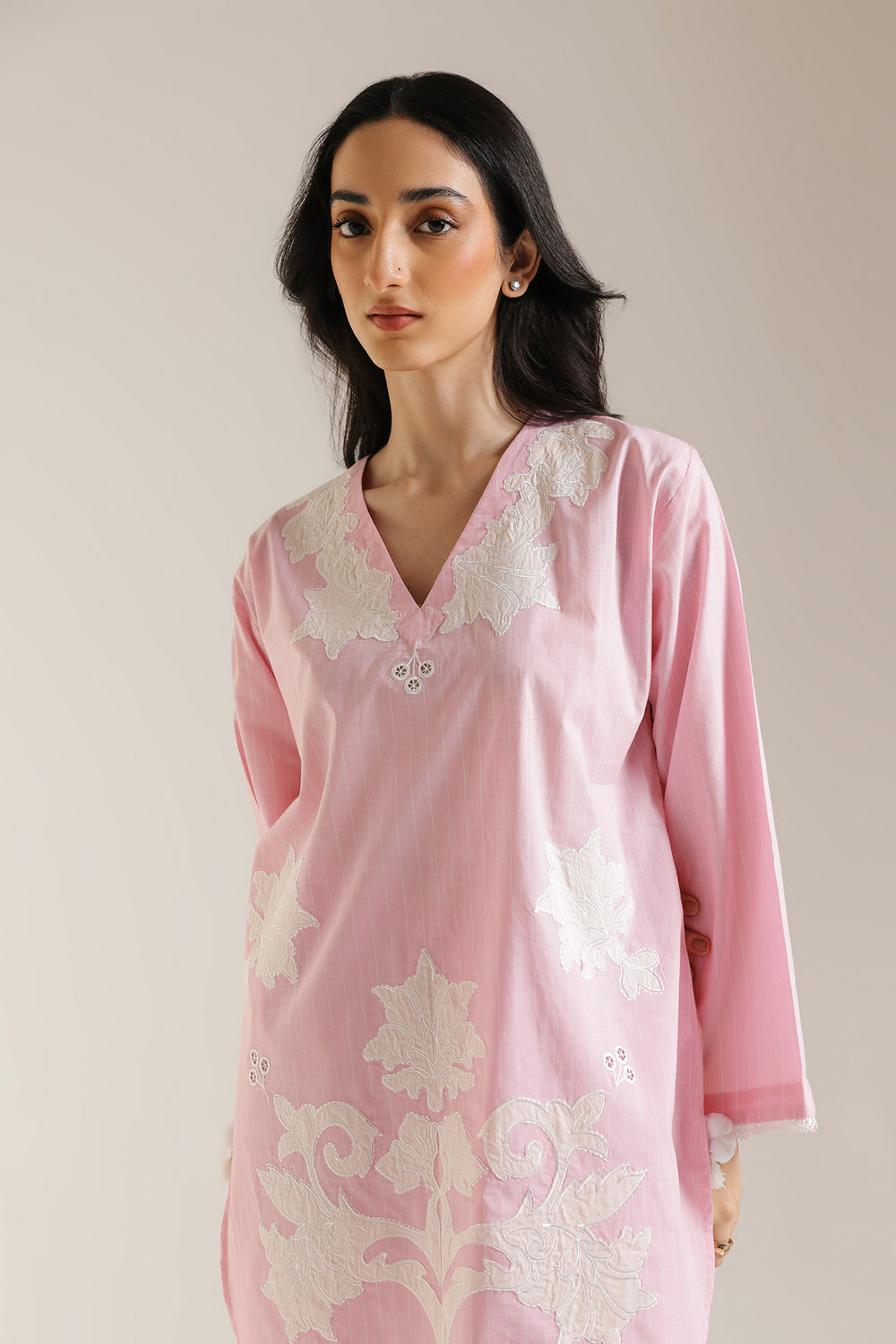 EMBROIDERED SUIT (E6144/102/412)