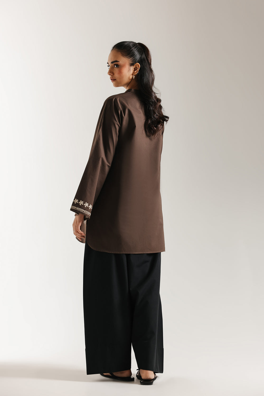 EMBROIDERED SHIRT (E6671/102/317)