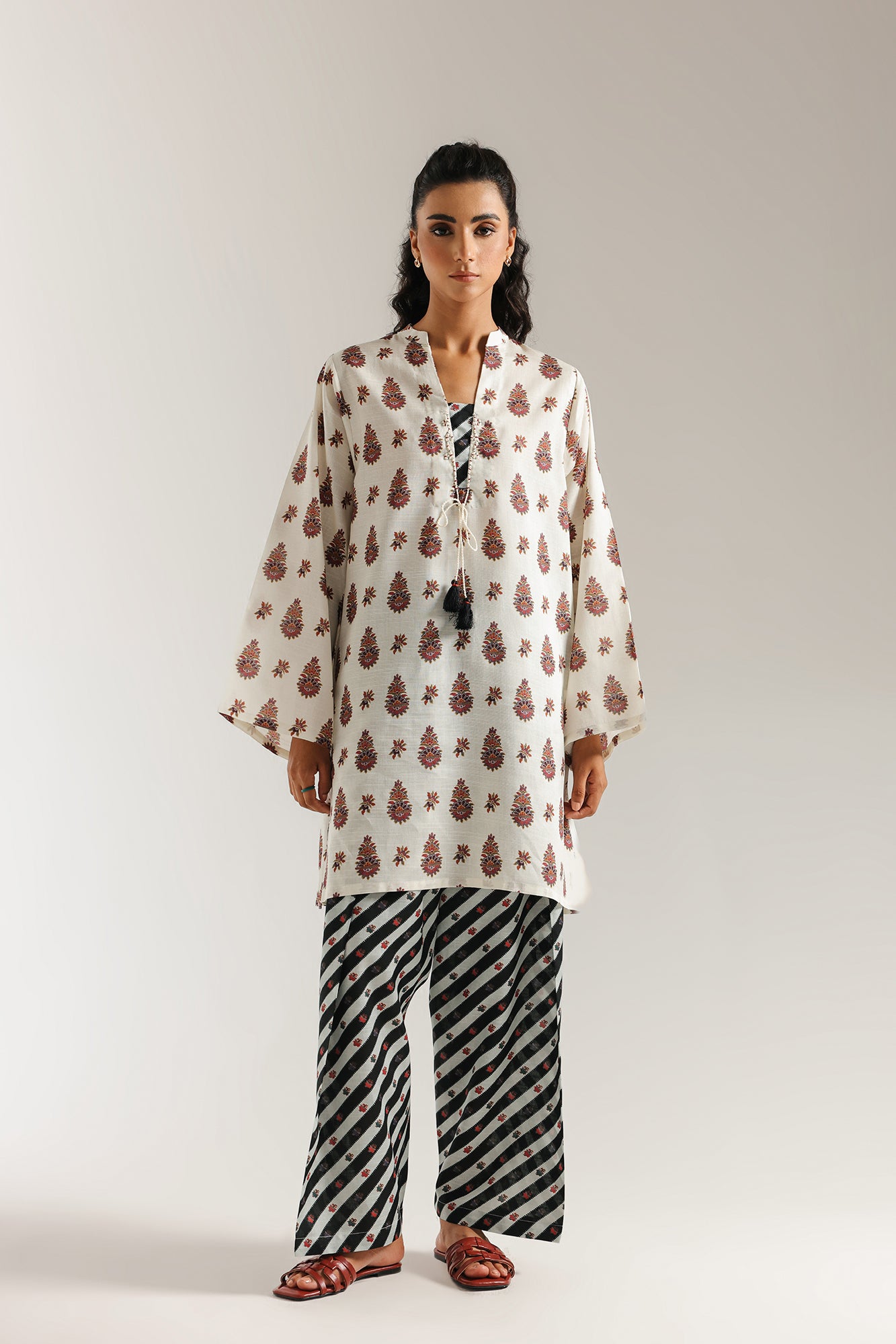 PRINTED SUIT (E6699/102/002)