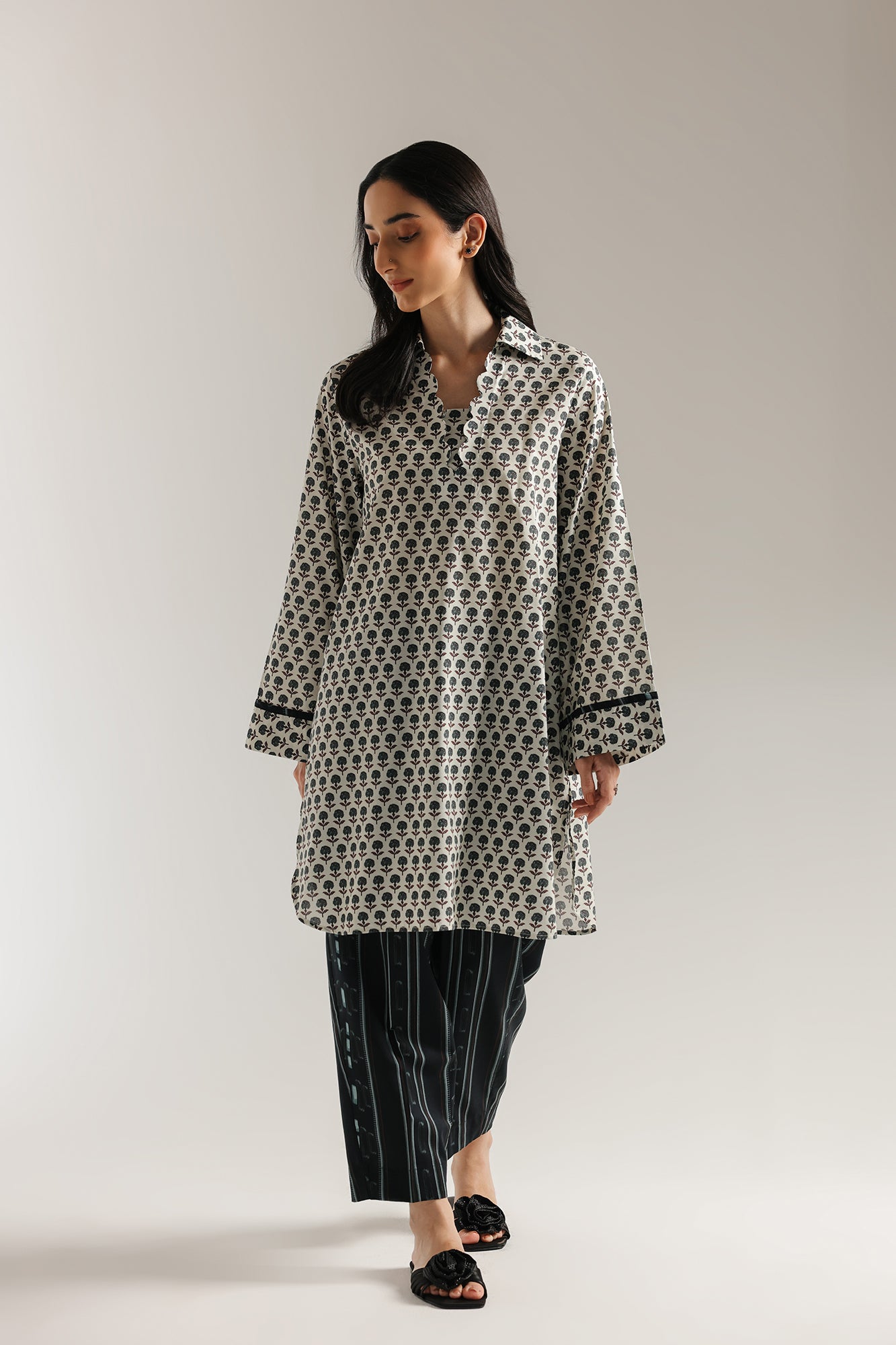 PRINTED SUIT (E6722/102/003)