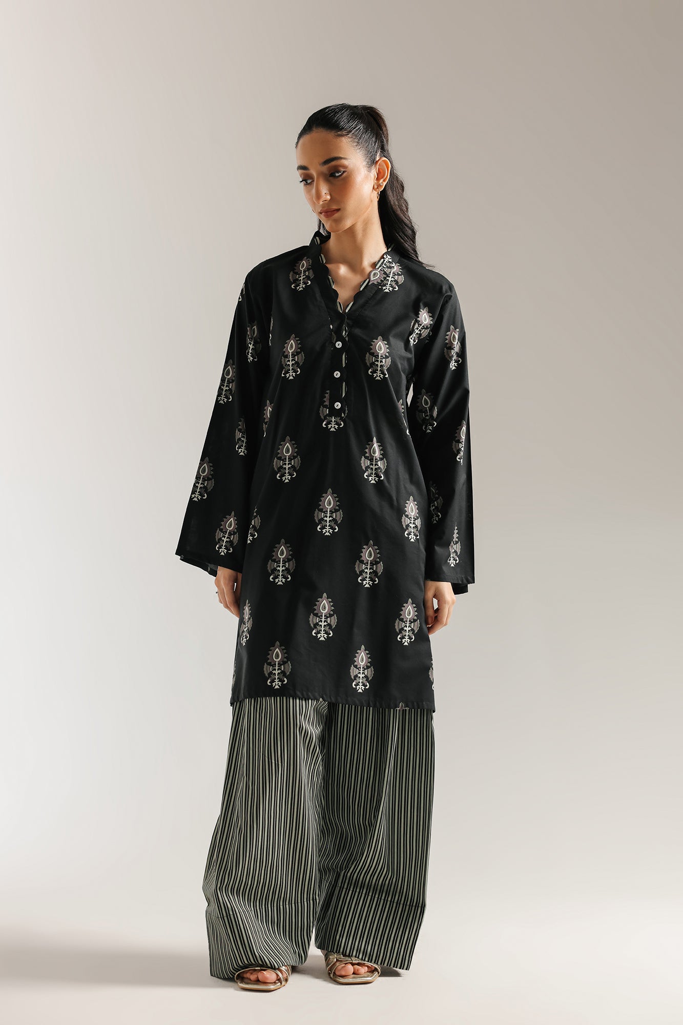 PRINTED SUIT (E6724/102/901)