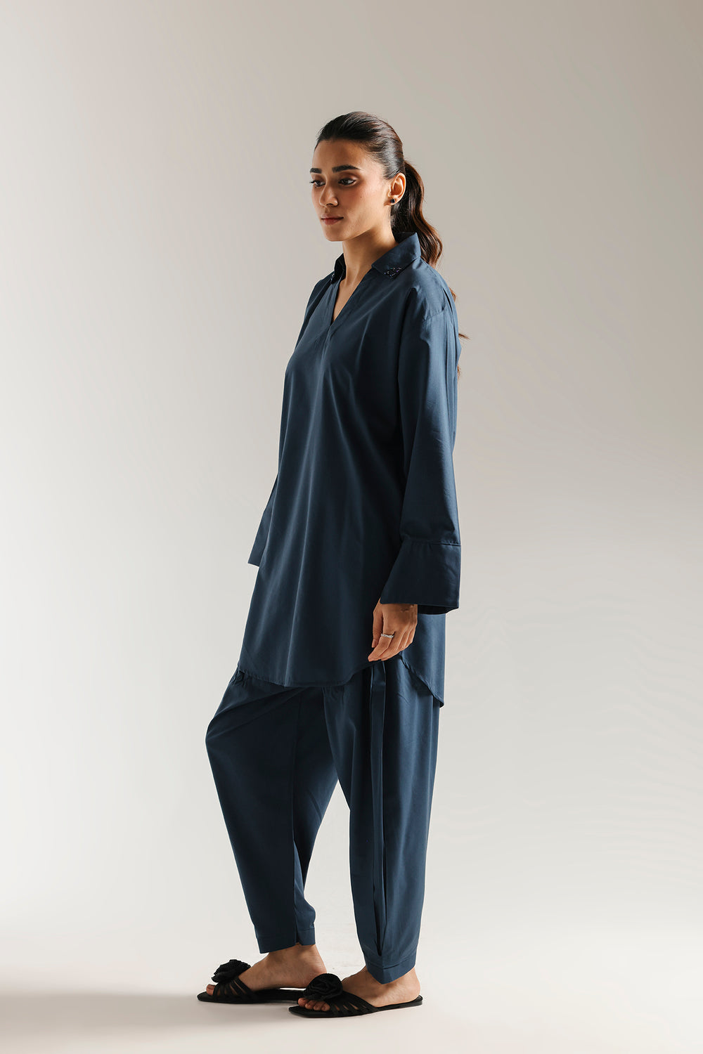 SOLID SUIT (E6733/102/619)