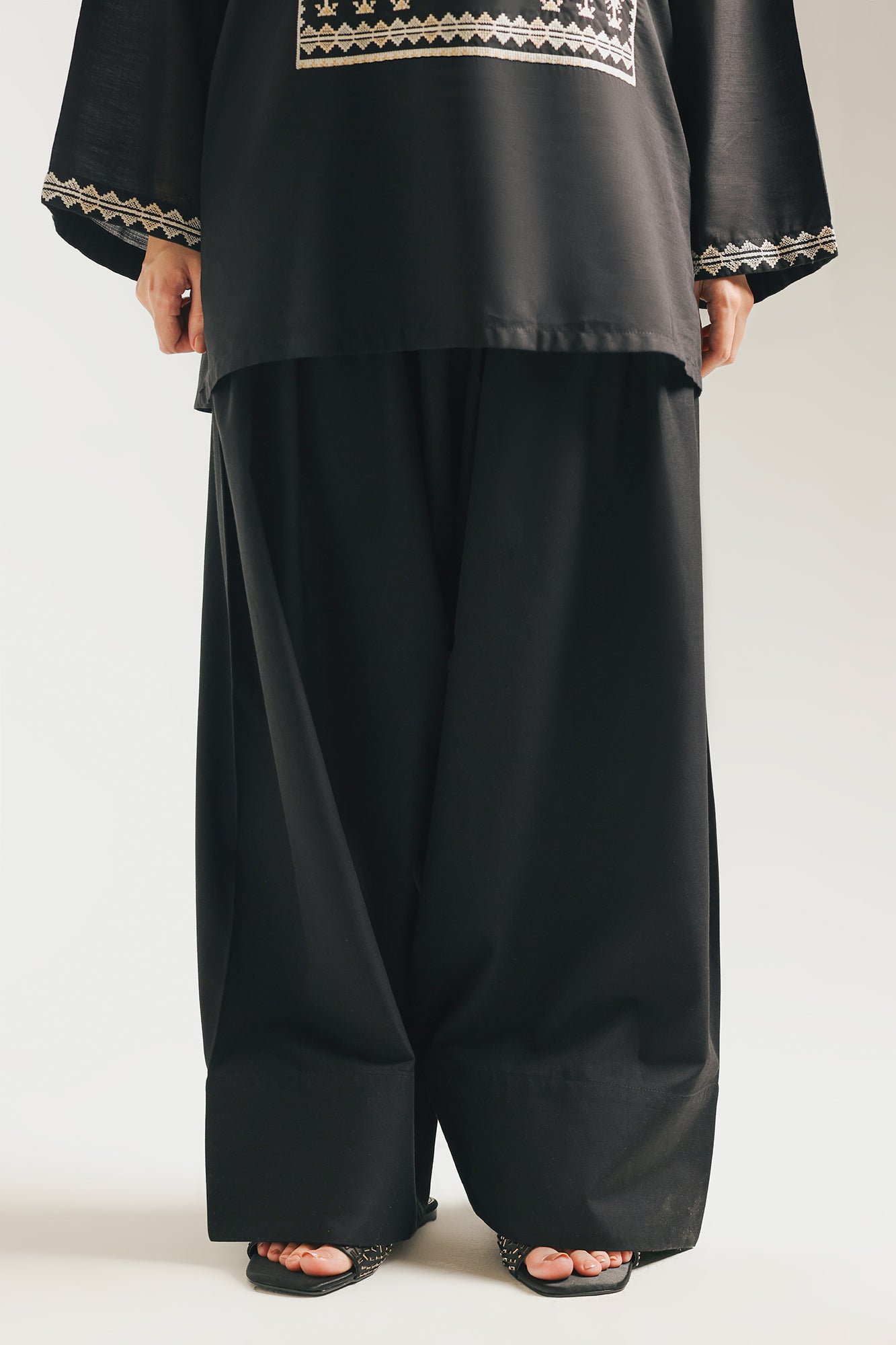 TROUSER (E7140/102/902)