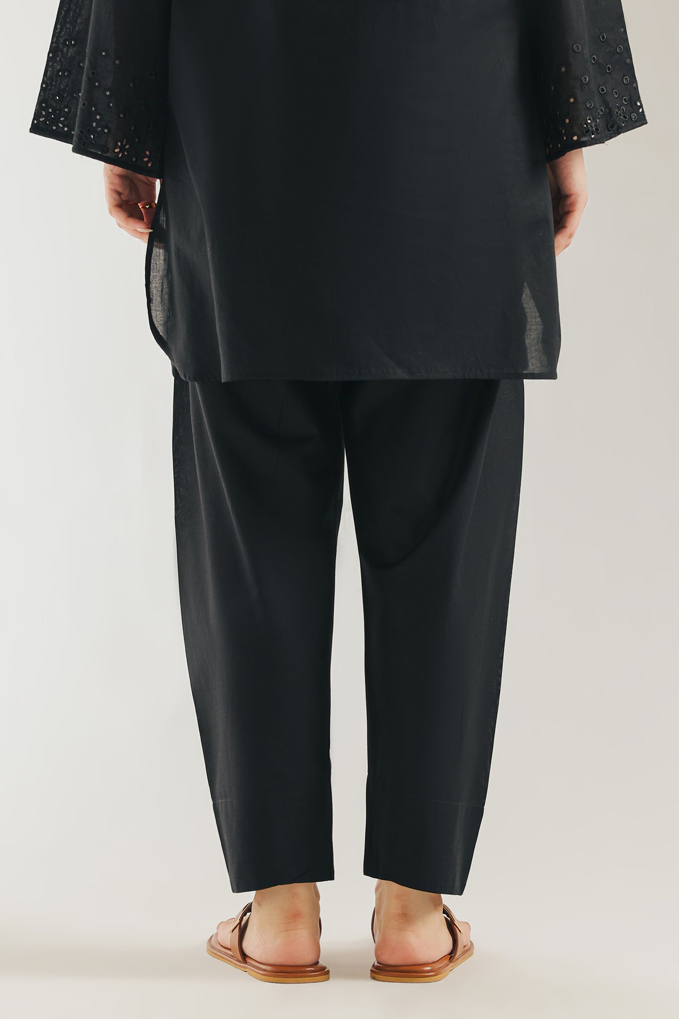 SHALWAR (E7299/102/901)