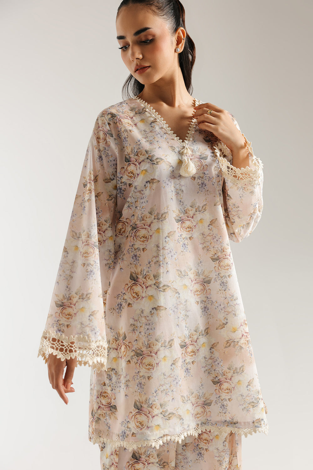 EMBROIDERED SUIT (S10E6415/102/328)