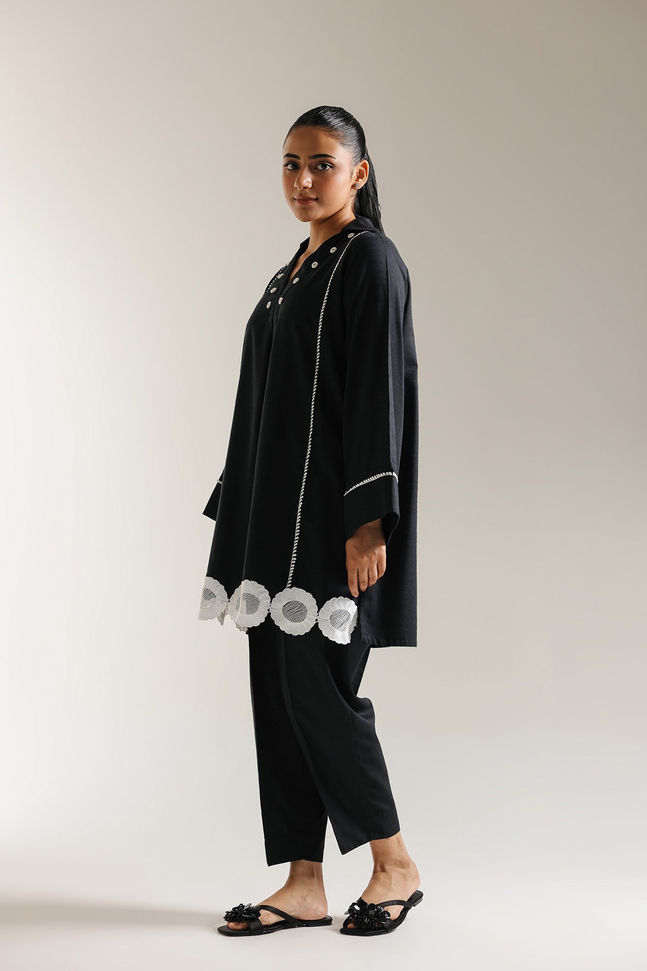 EMBROIDERED SUIT (S10E6549/102/902)