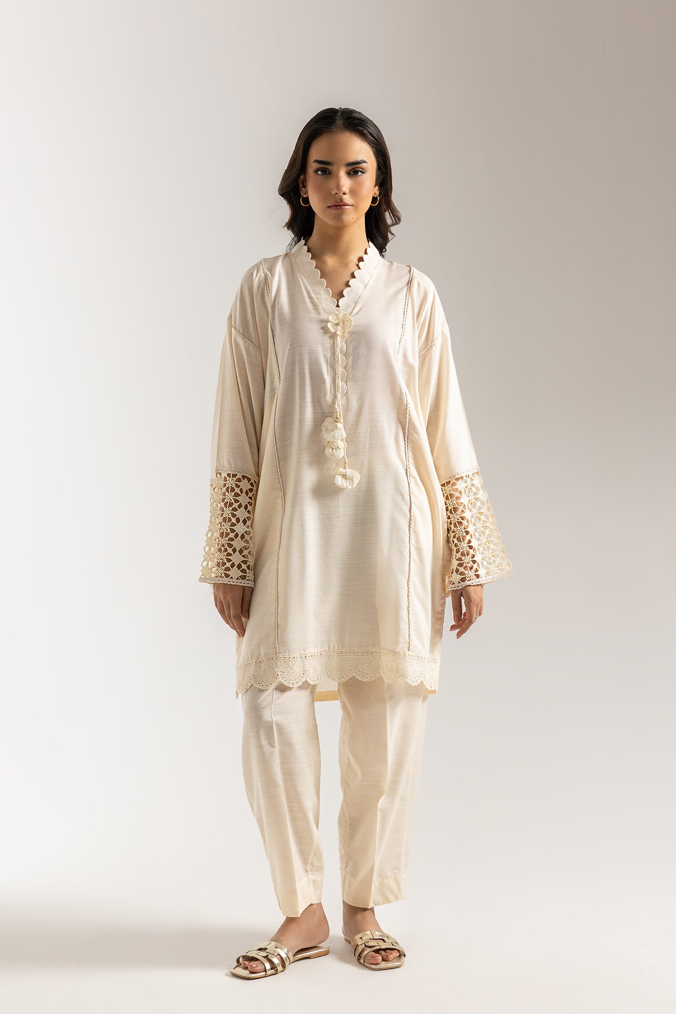 EMBROIDERED SUIT (S10E6551/102/005)