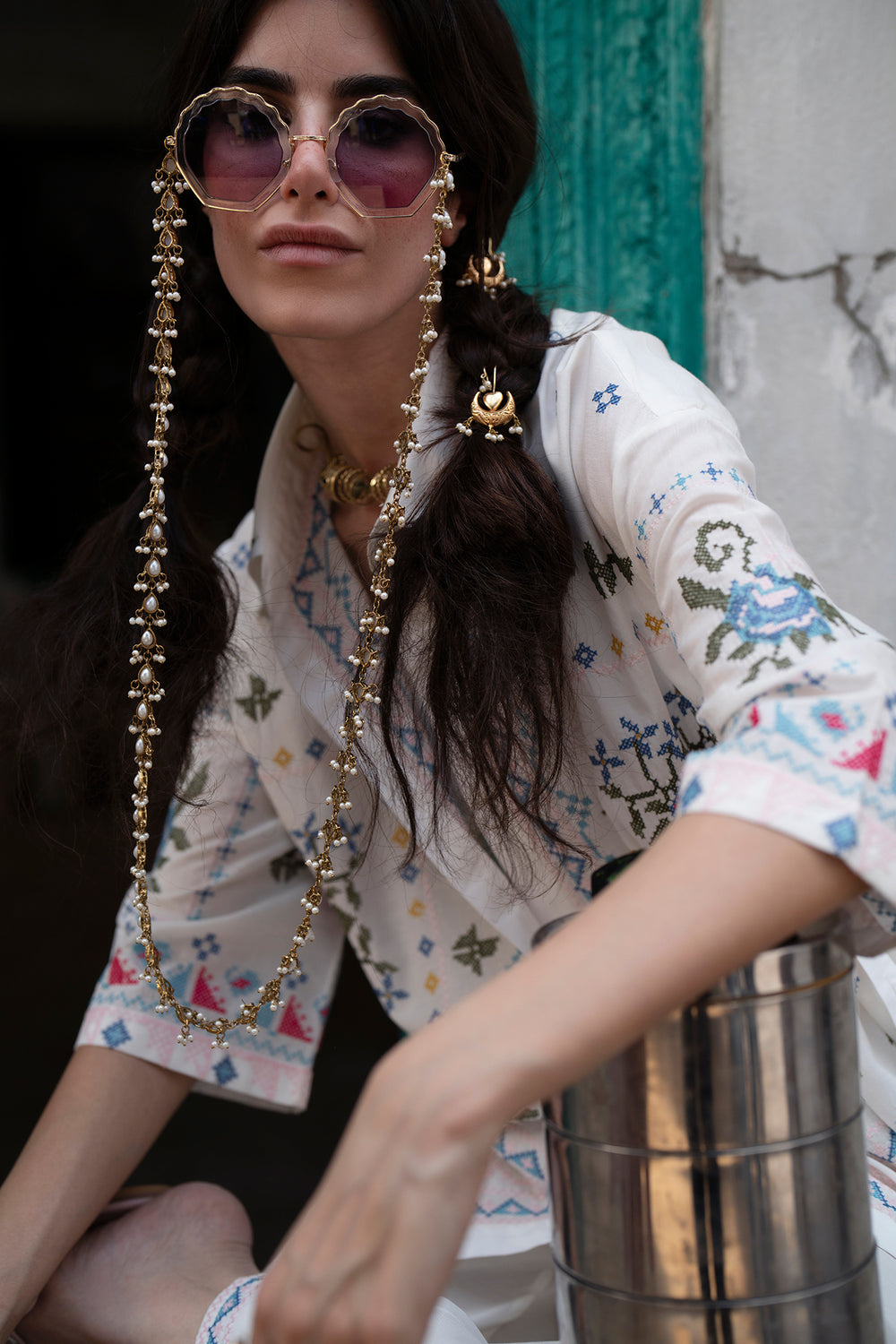 EMBROIDERED SUIT (S1E0461/119/001)