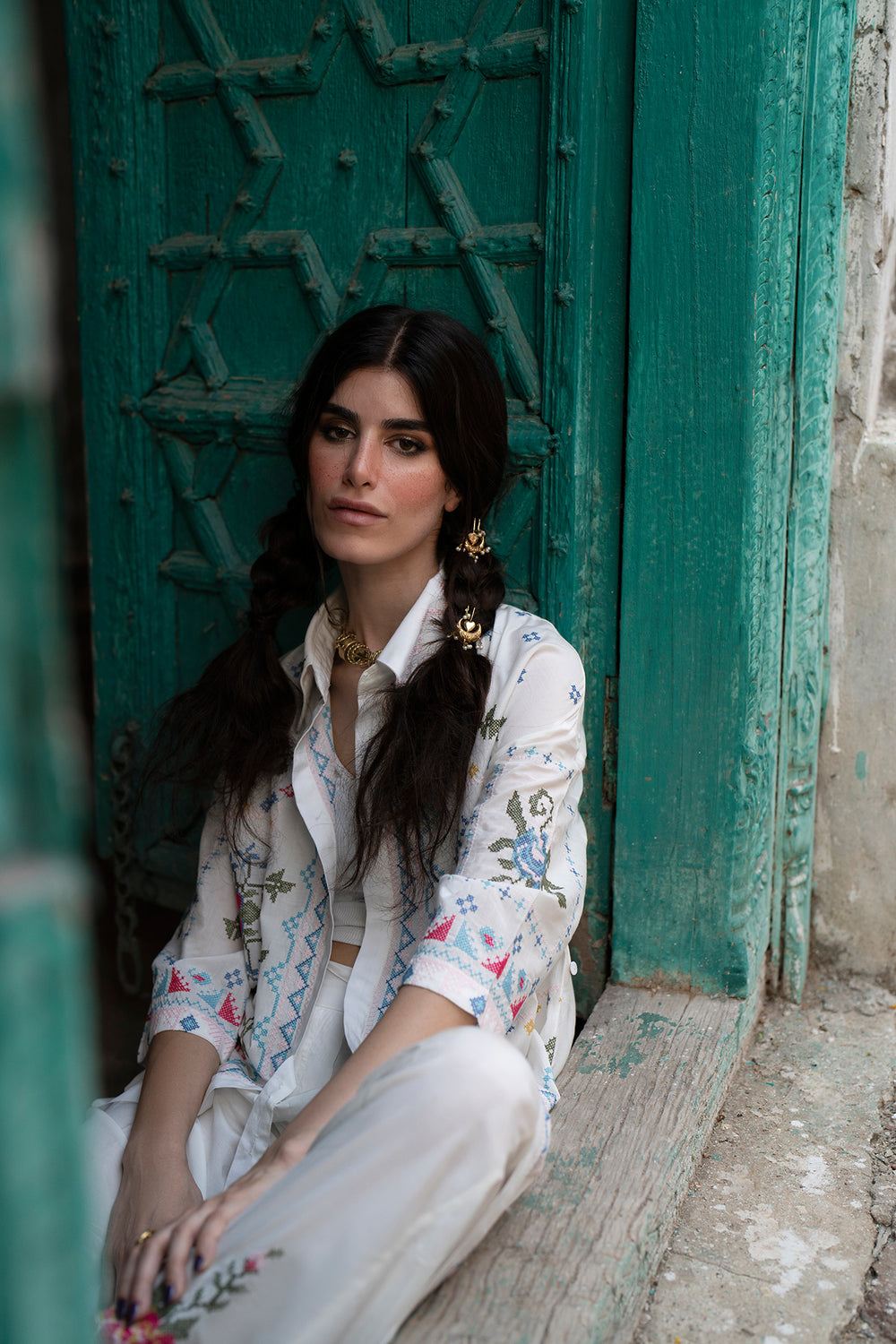 EMBROIDERED SUIT (S1E0461/119/001)