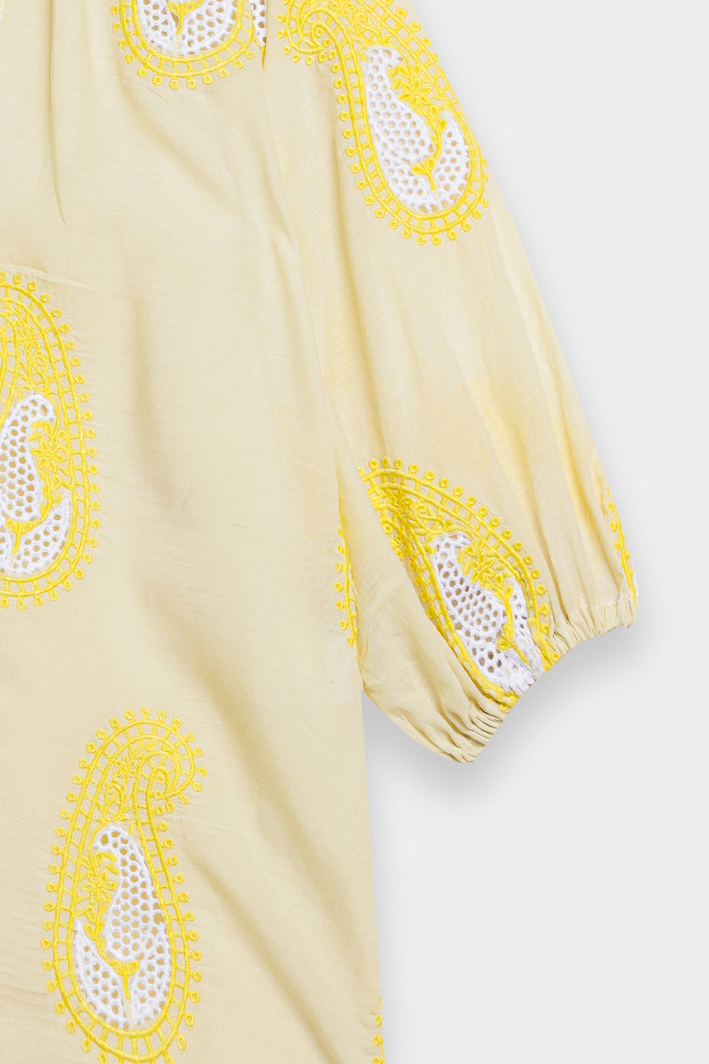 EMBROIDERED TOP (S2E0425/119/115)