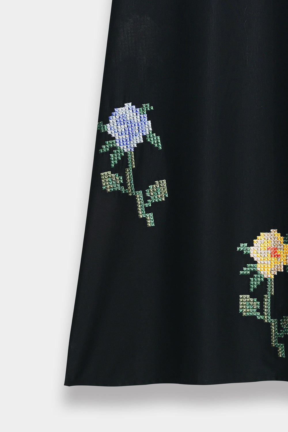 EMBROIDERED DRESS (S2E0439/119/902)