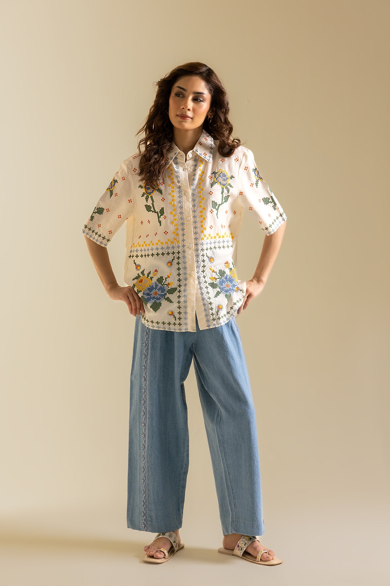 EMBROIDERED KURTI (S2E0479/119/002)