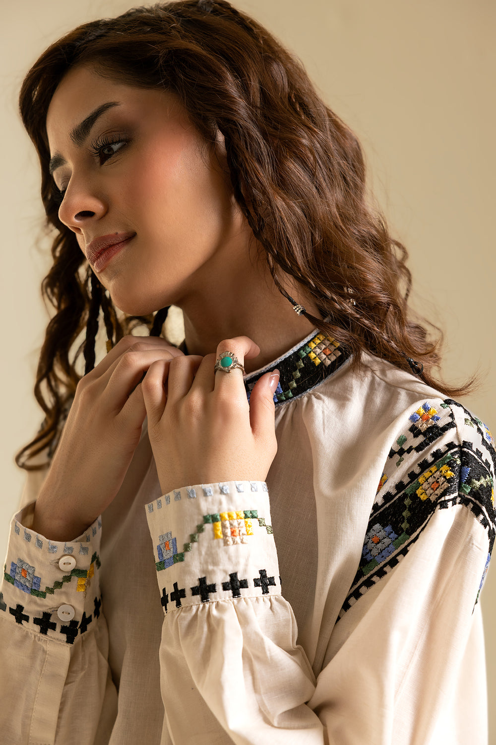 TOP (S2E0484/119/002)