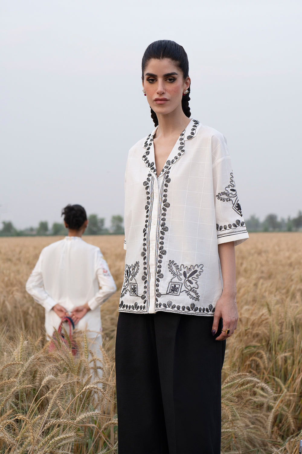 EMBROIDERED KURTI (S2E0489/119/002)
