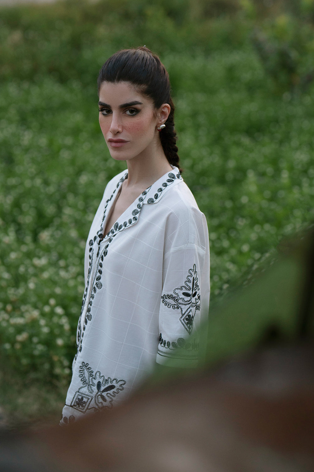 EMBROIDERED KURTI (S2E0489/119/002)