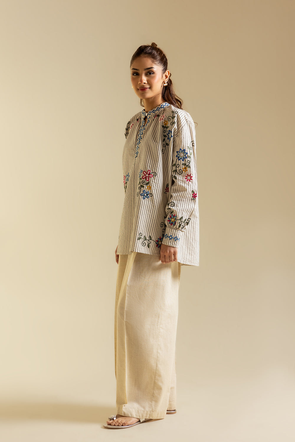 EMBROIDERED KURTI (S2E0494/119/002)