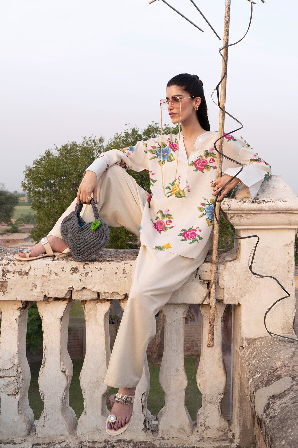 TOP (S2E0497/119/006)