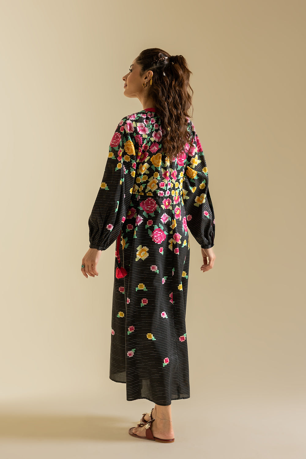 DRESS (S2E0498/119/902)