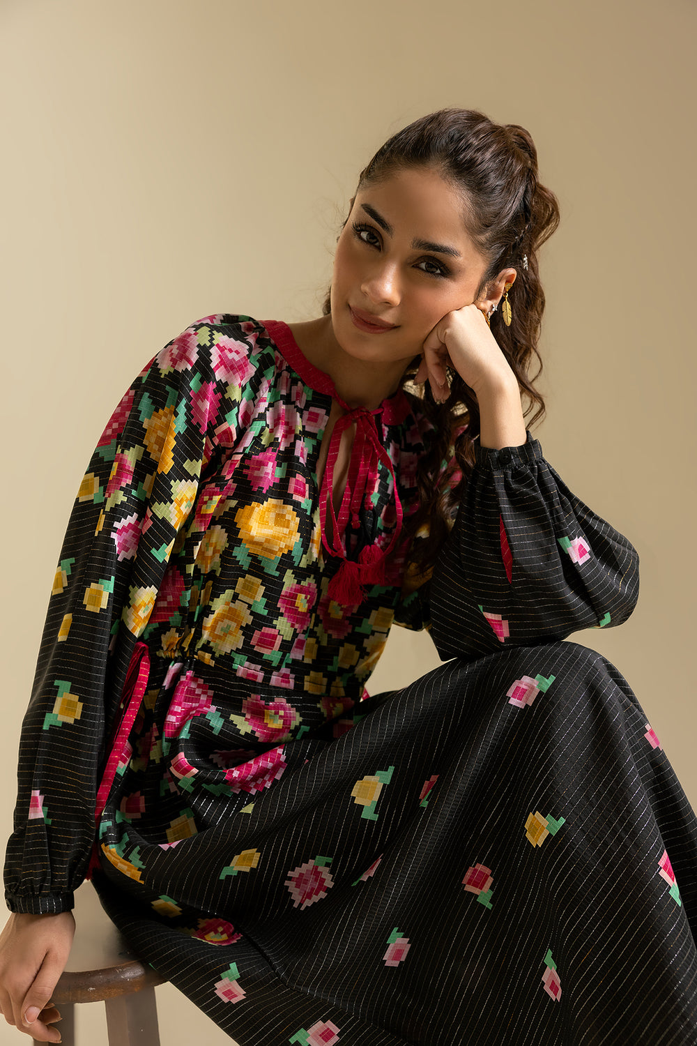 DRESS (S2E0498/119/902)