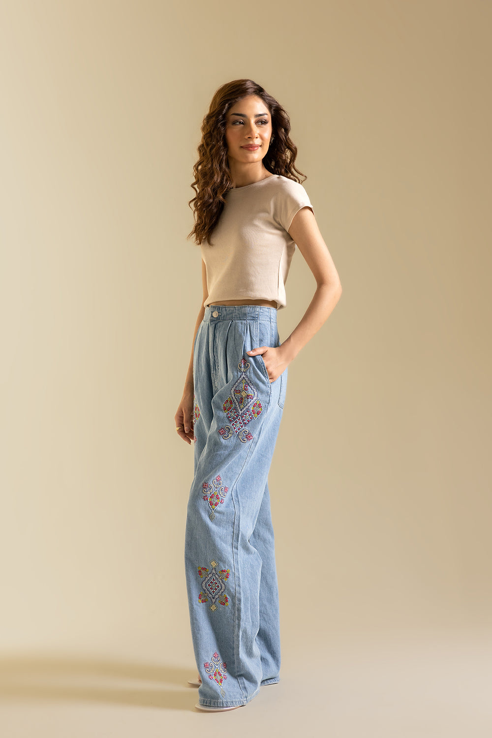 JEANS (S2E0550/119/630)