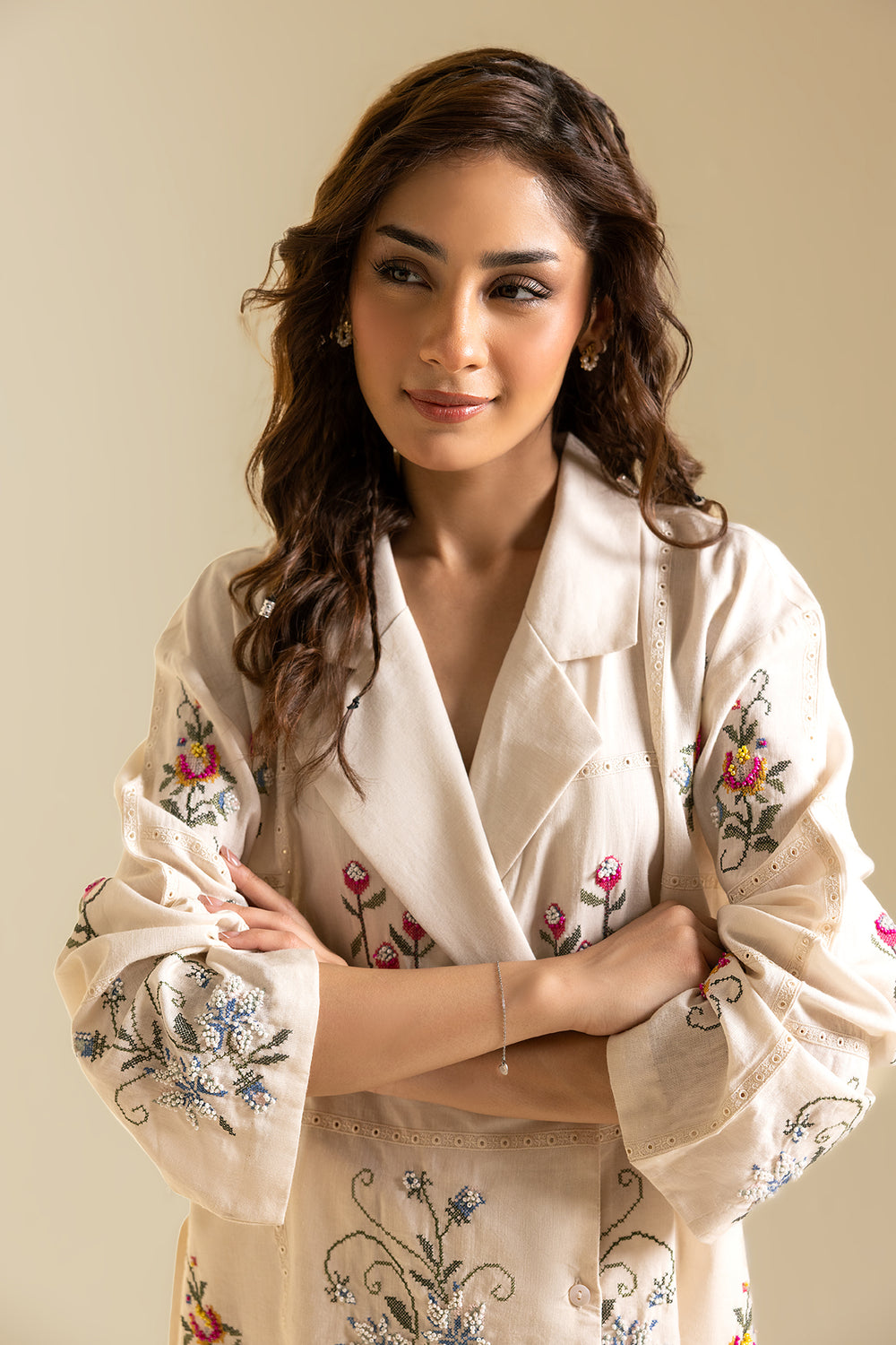 EMBROIDERED SUIT (S2E0551/119/002)