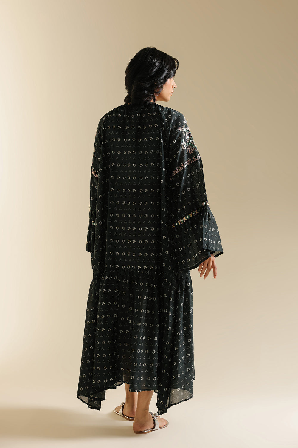 DRESS (S3E0446/119/902)