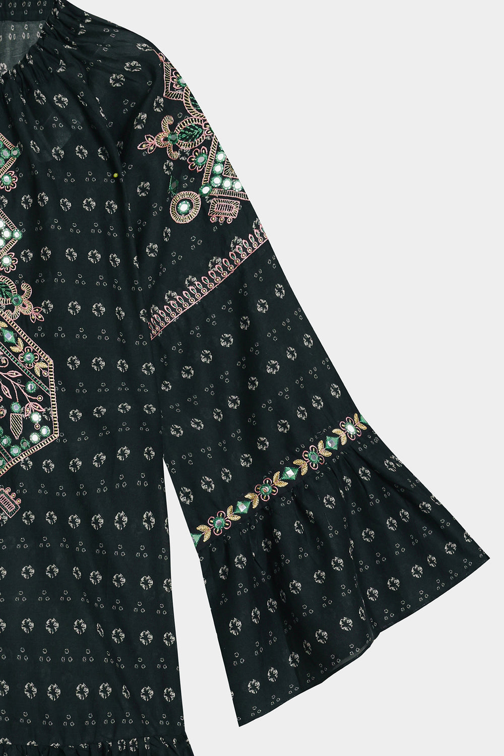 DRESS (S3E0446/119/902)