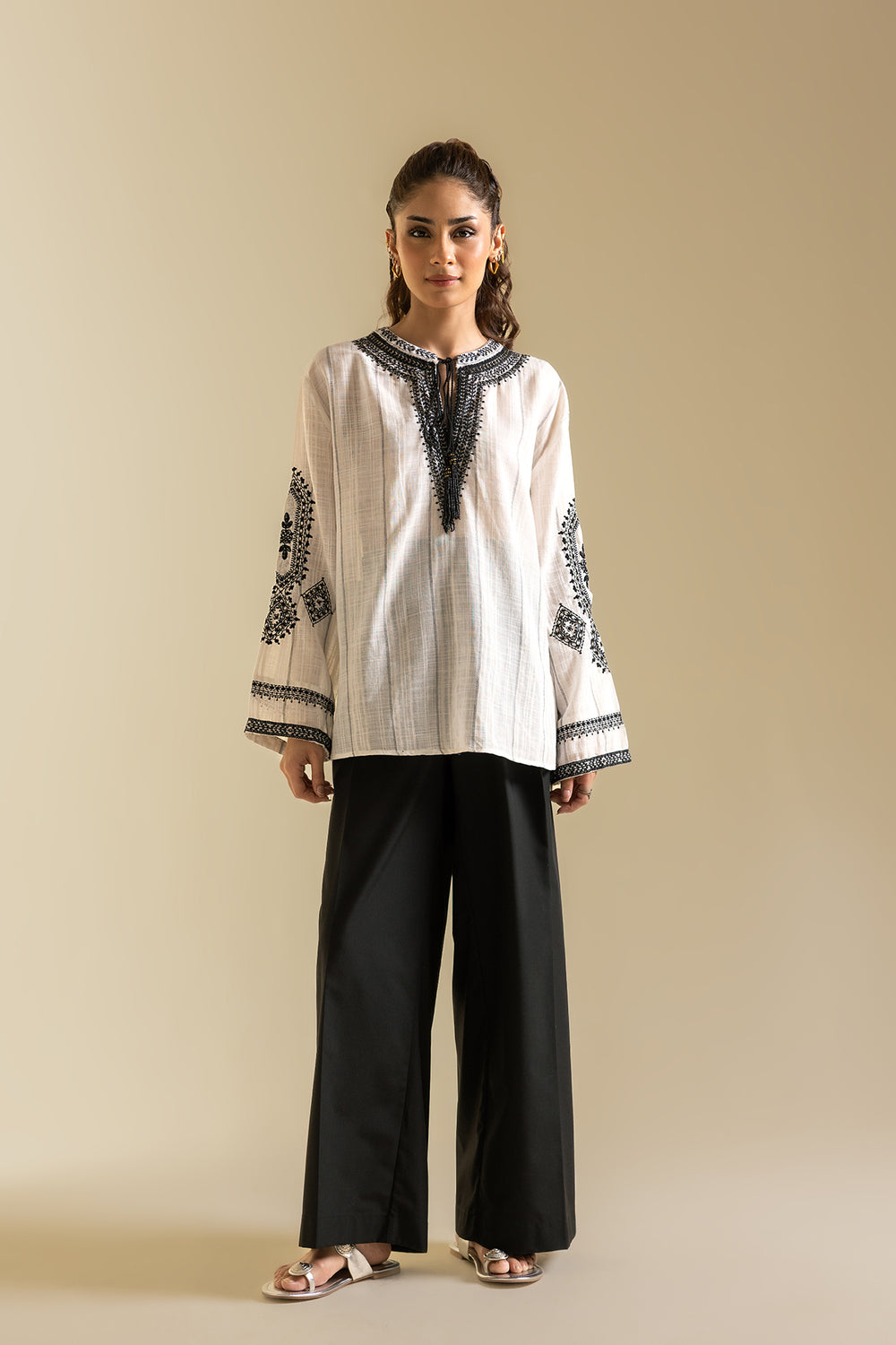 KURTI (S3E0504/119/914)