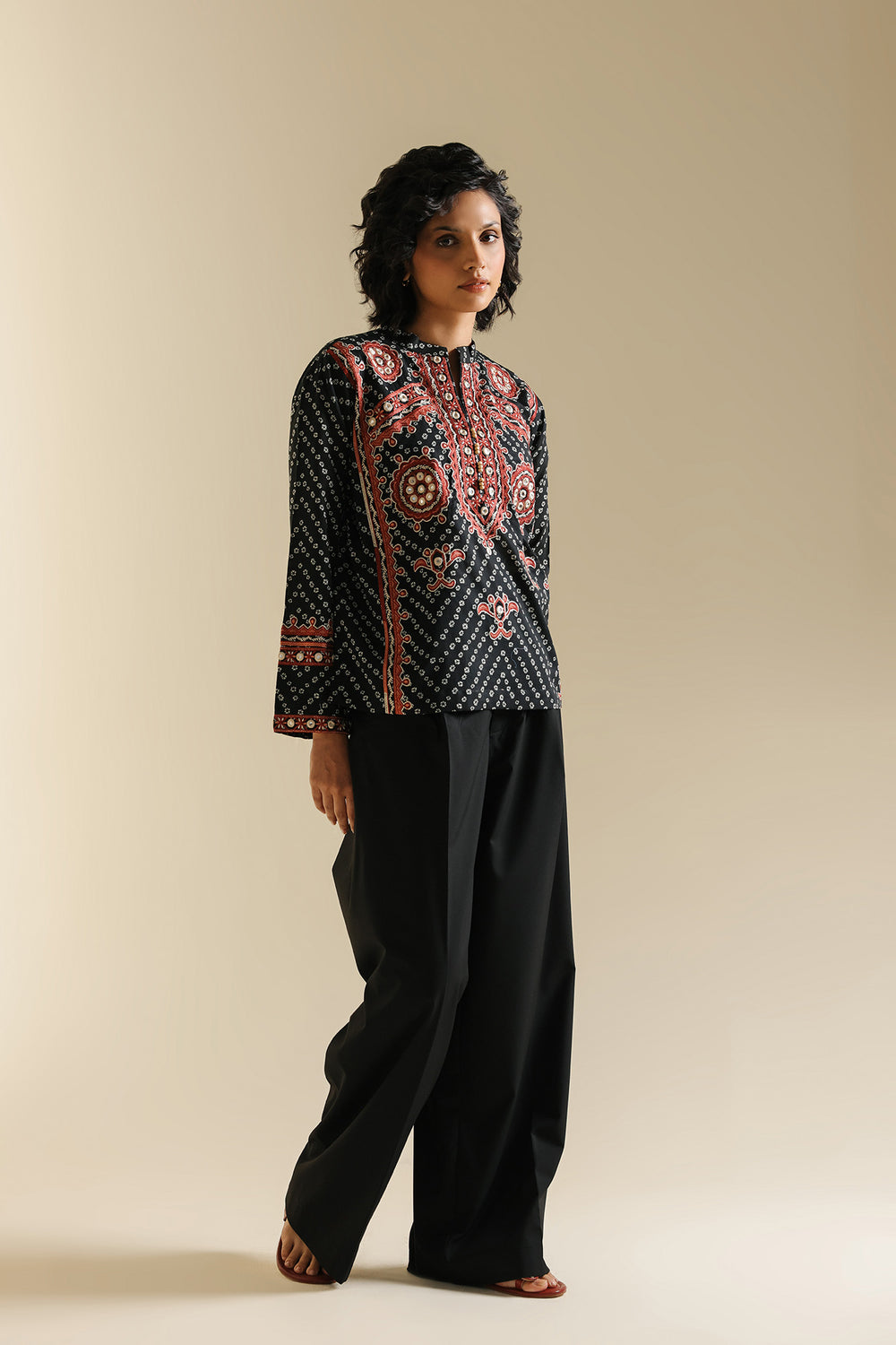 KURTI (S3E0511/119/902)