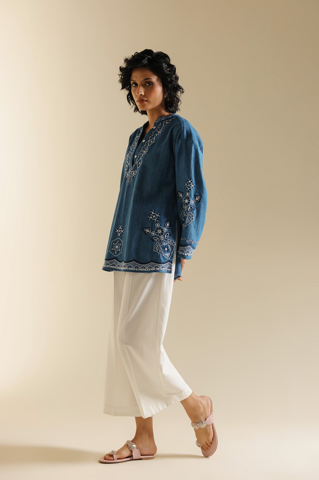 KURTI (S3E0527/119/625)