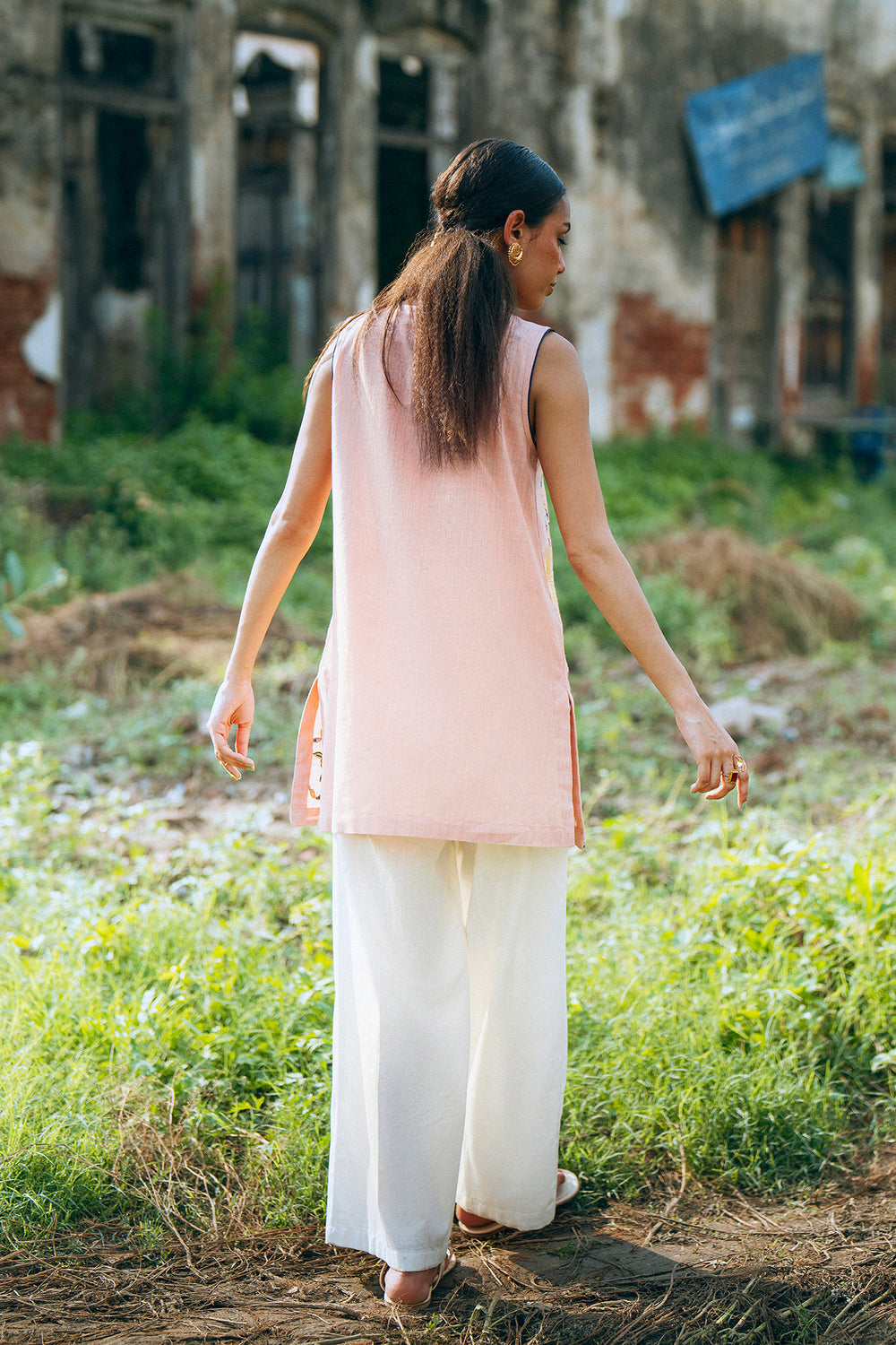 KURTI (S3E0542/119/425)