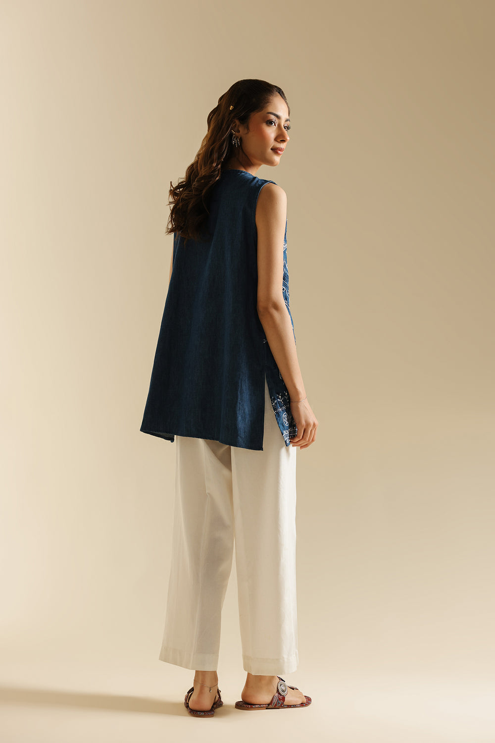 TOP (S3E0543/119/619)