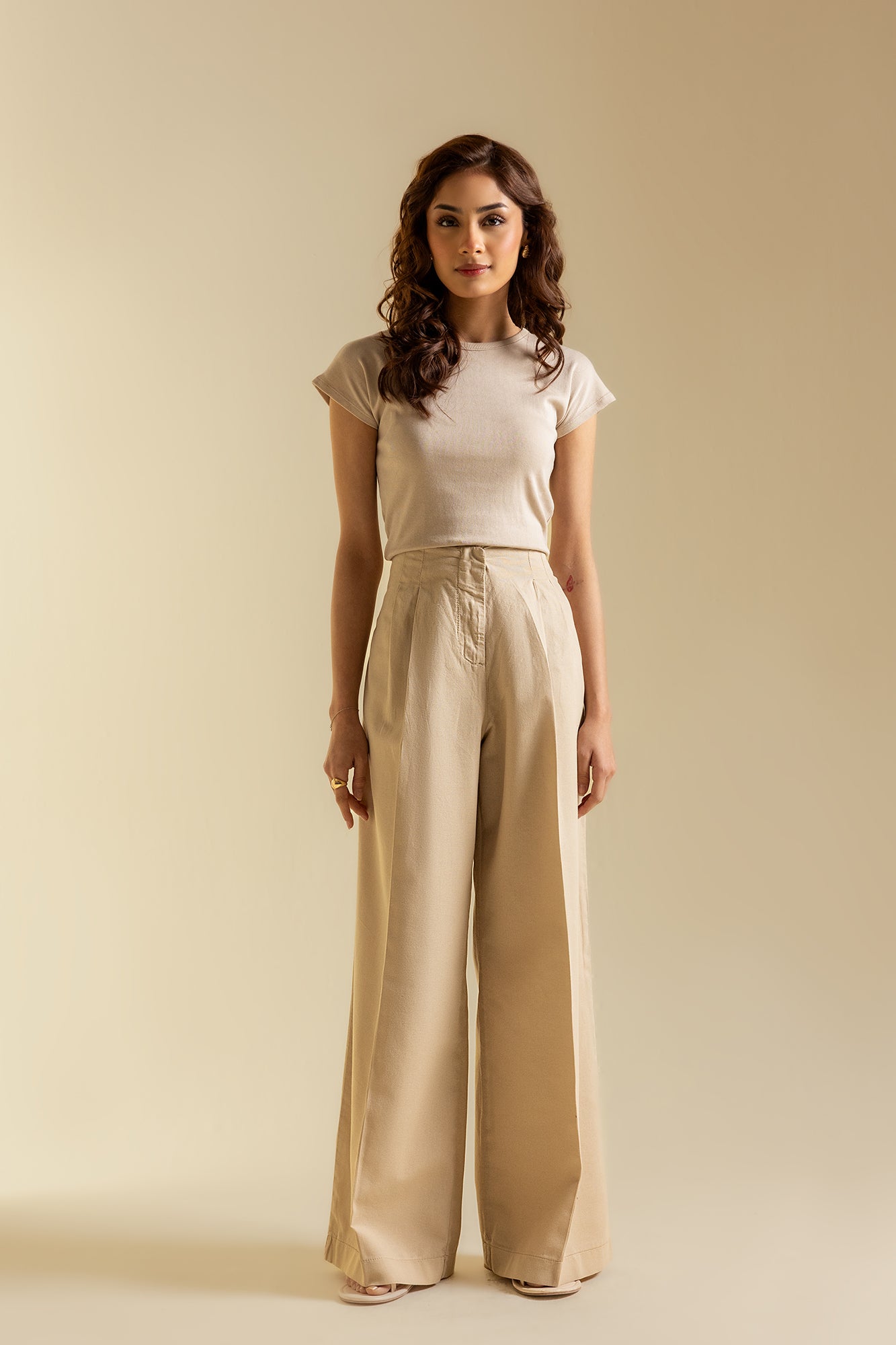 PANTS (S3E0553/119/113)