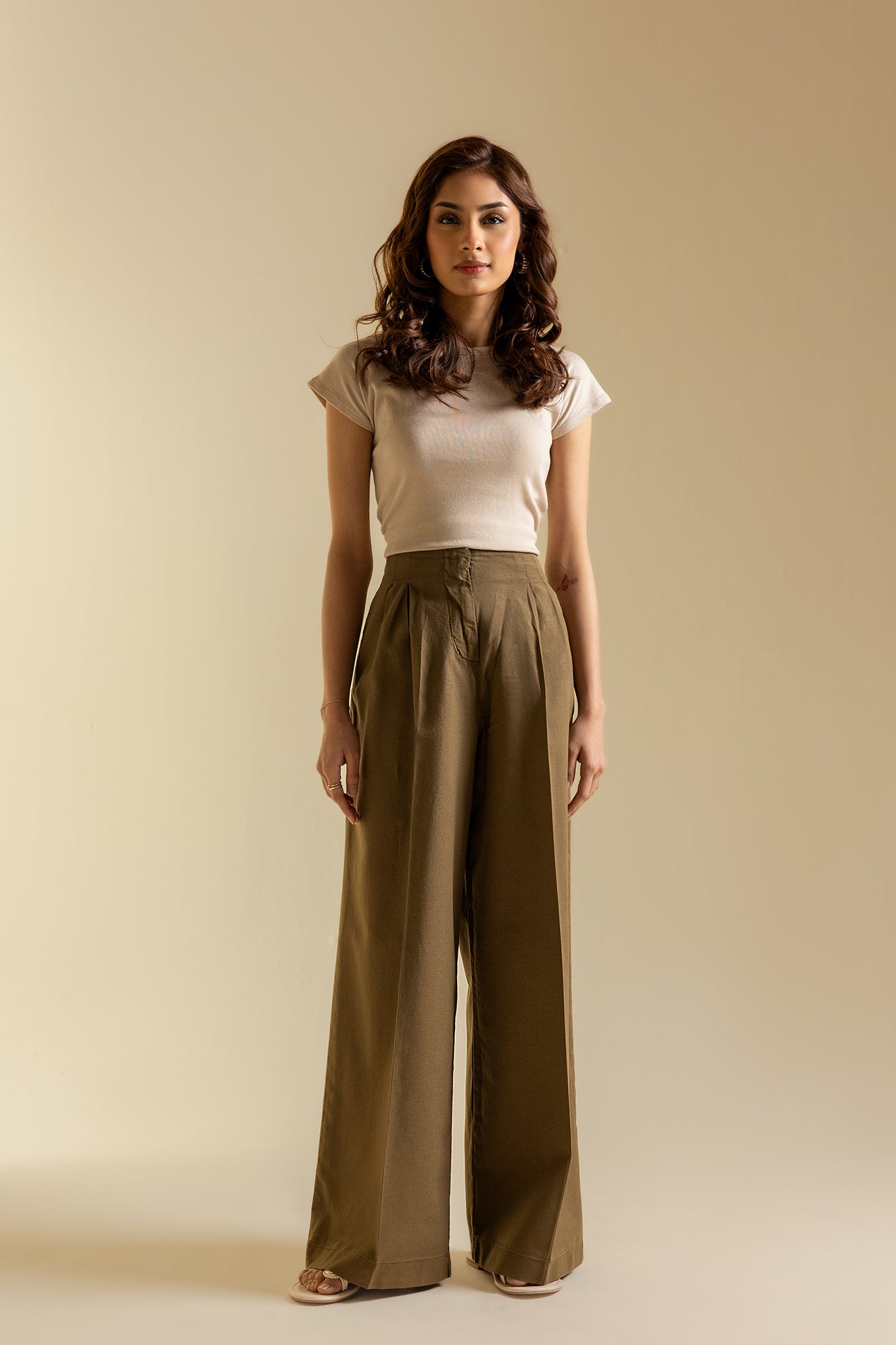 PANTS (S3E0553/119/117)