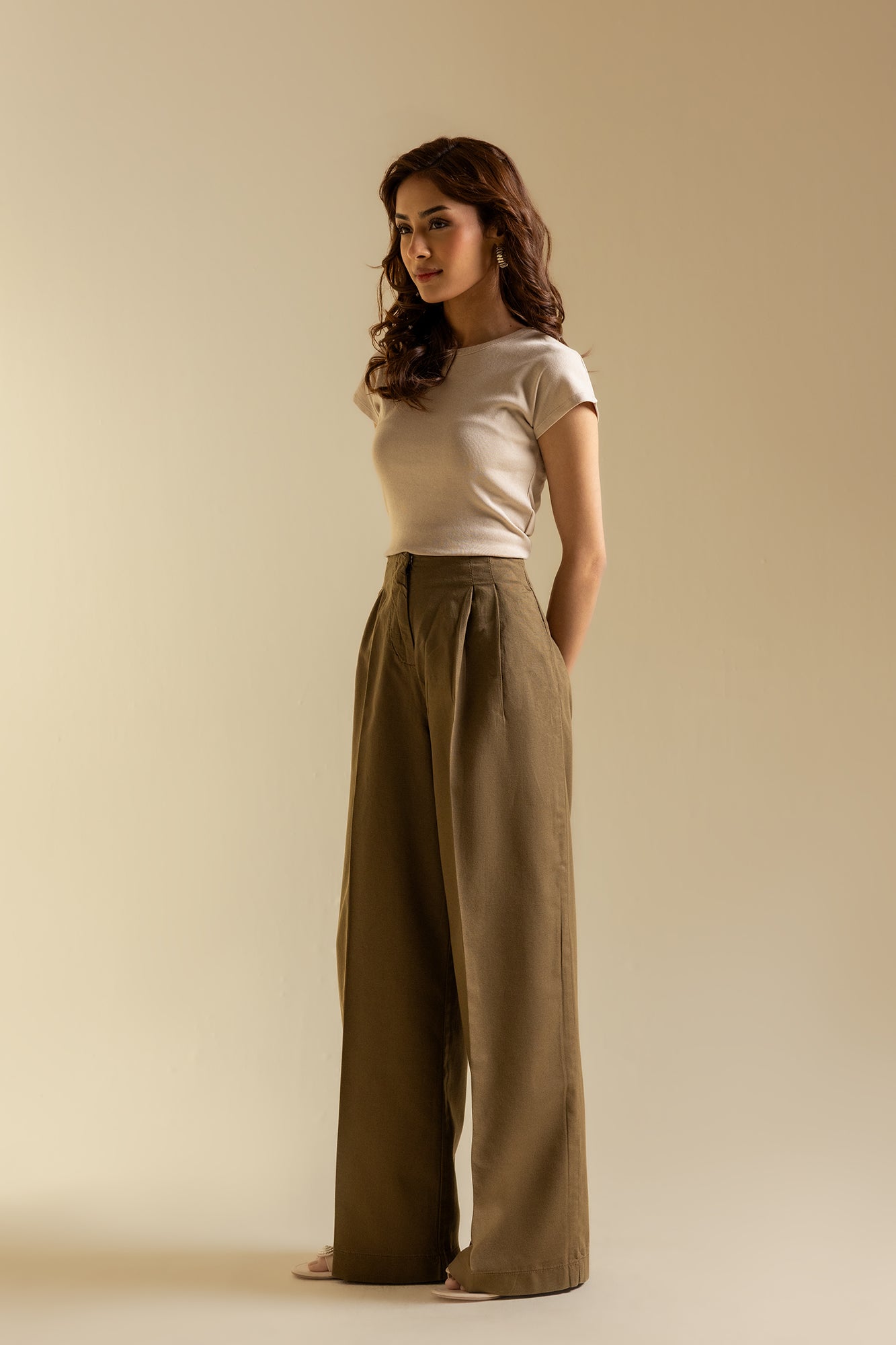 PANTS (S3E0553/119/117)