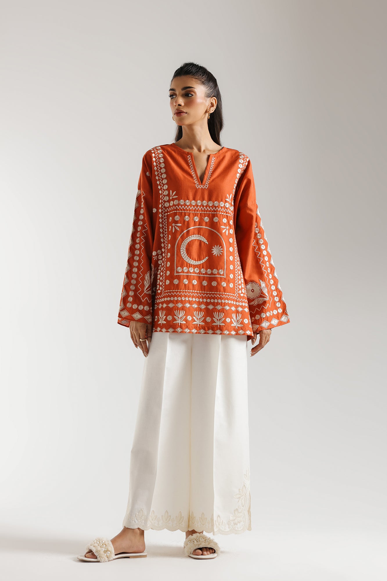 EMBROIDERED SHIRT (S3E6360/102/205)