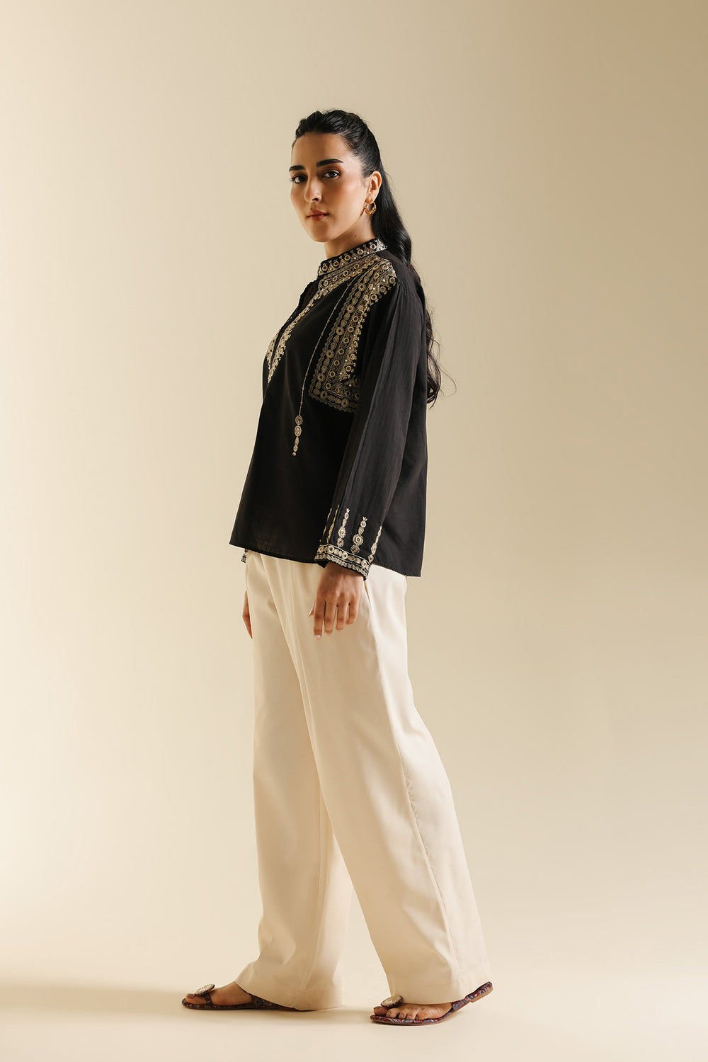 KURTI (S4E0570/119/901)