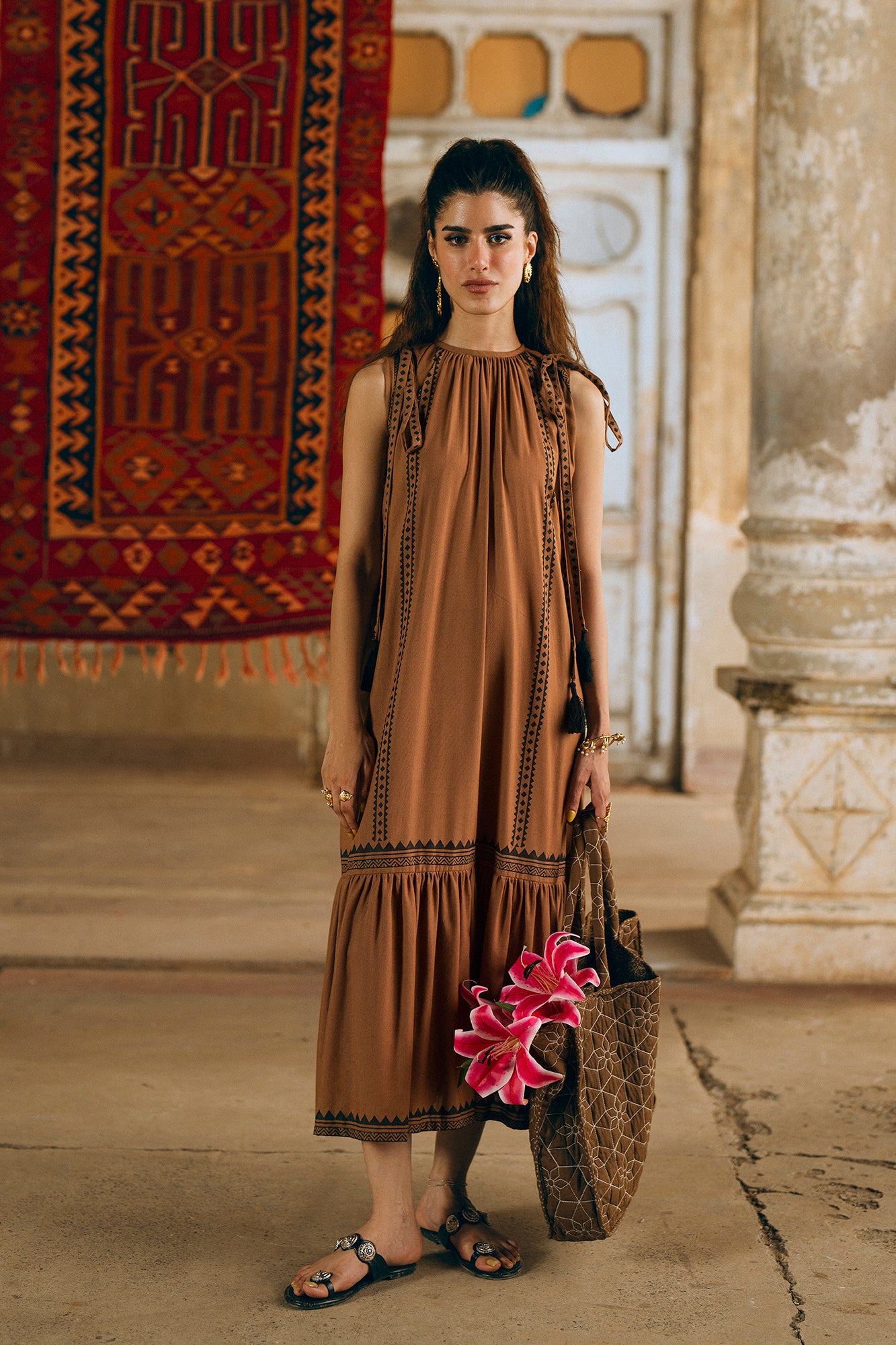 DRESS (S4E0599/119/815)