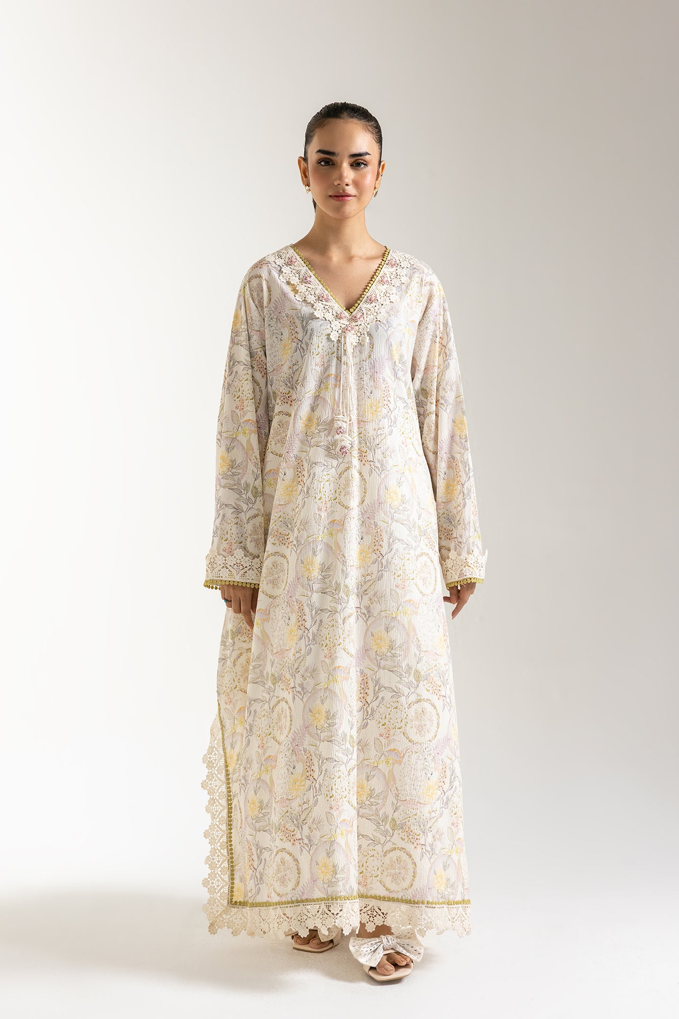 EMBROIDERED SHIRT (S7E6320/102/003)