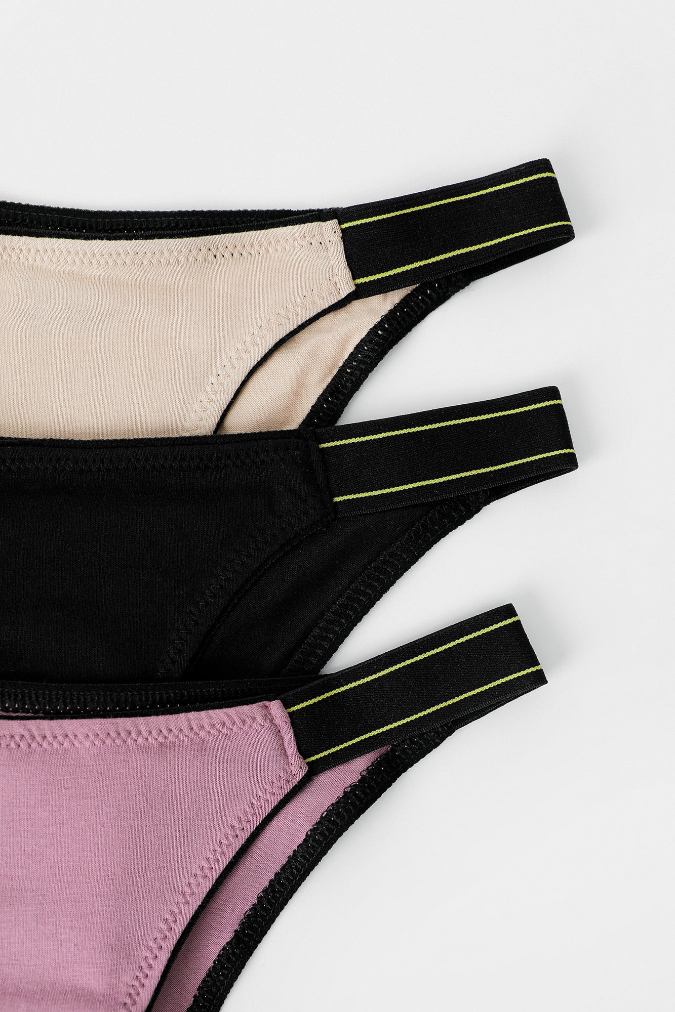 BASIC BRIEFS (E0001/113/998)