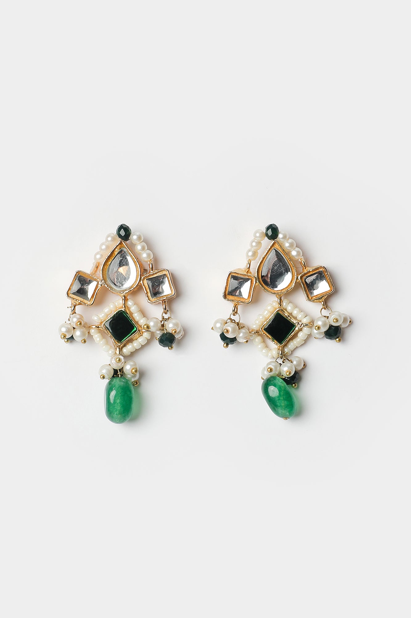 EARRINGS (E0209/110/708)