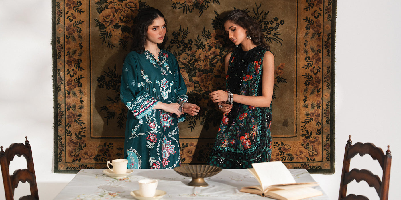 EMBROIDERED SUIT (E3280/103/711)
