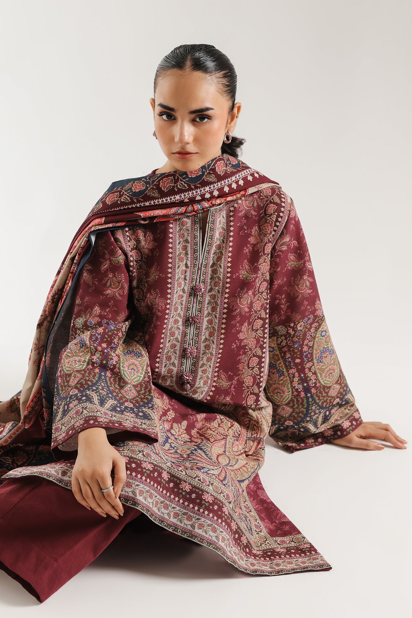 PRINTED SUIT (E0777/202/519)