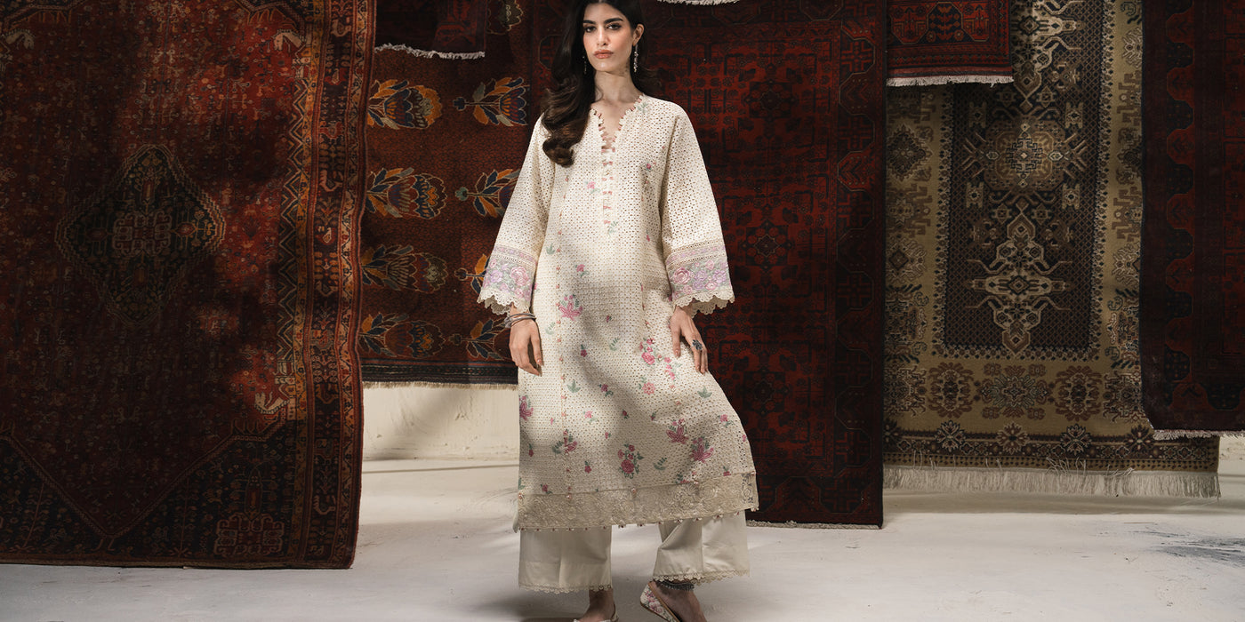 EMBROIDERED SUIT (E3116/103/002)