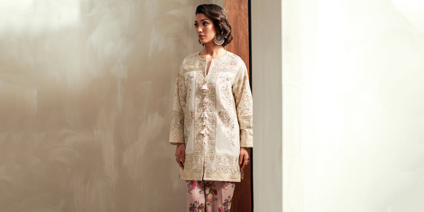 EMBROIDERED SUIT (E1117/104/002)