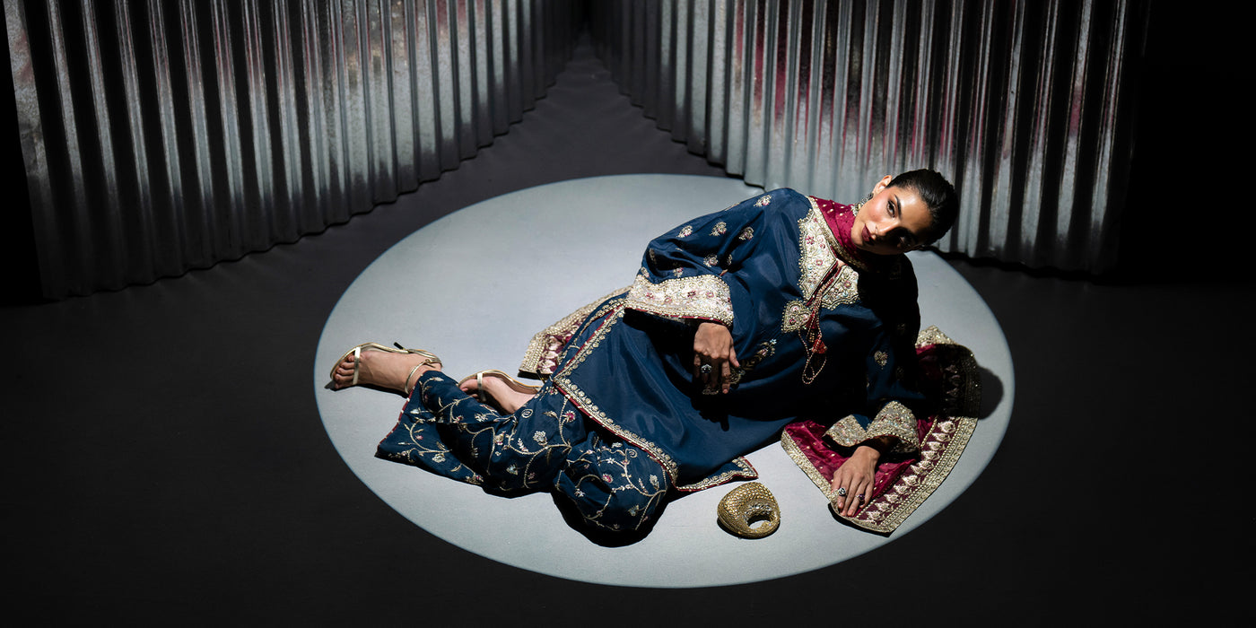 EMBROIDERED SUIT (E1095/104/622)