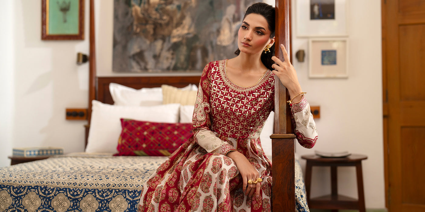 EMBROIDERED DRESS (E0806/104/415)