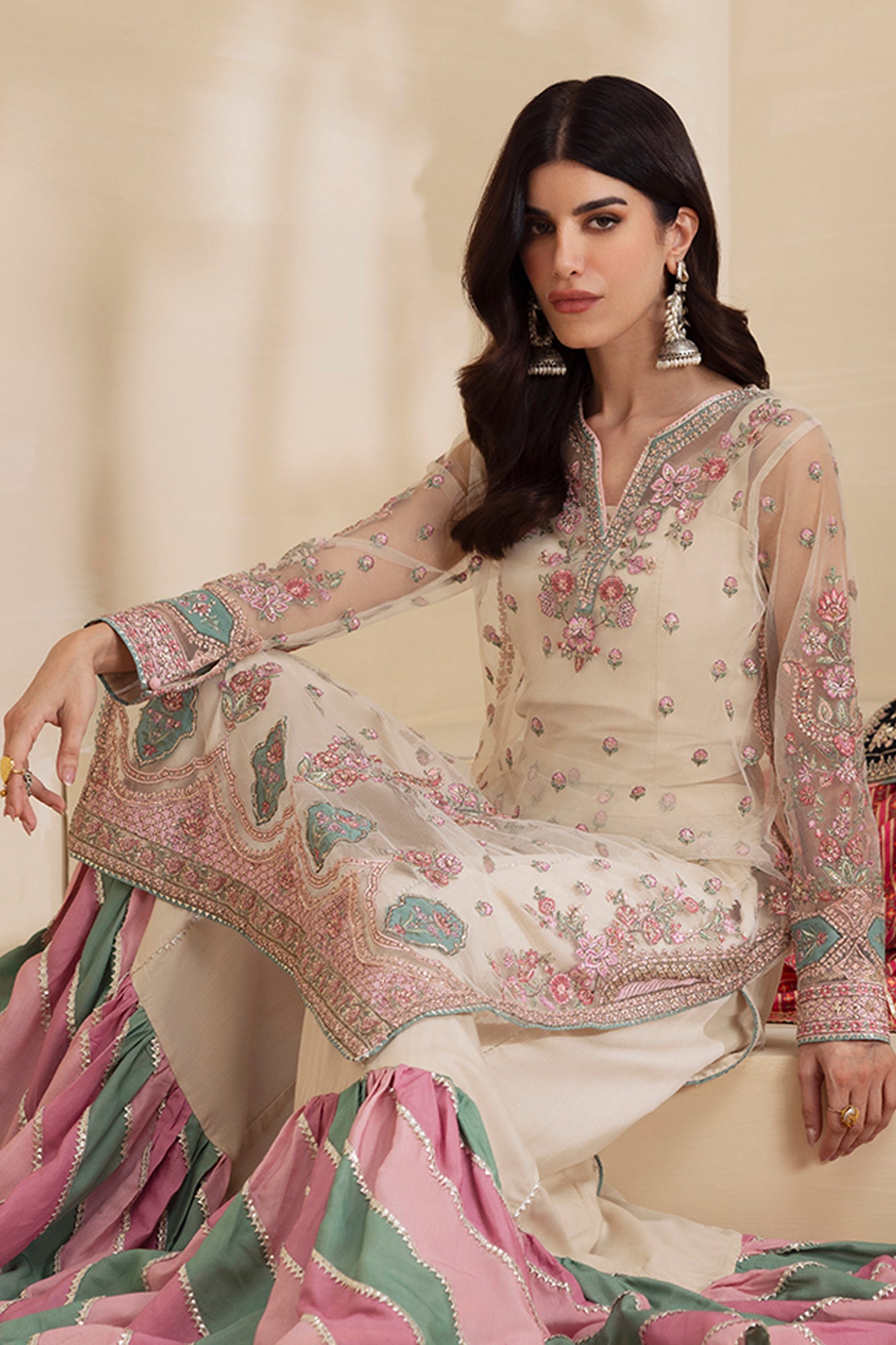 EMBROIDERED SUIT (E0906/104/003)